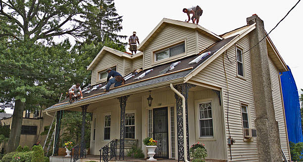 Best Best Roofing Contractors  in Lincoln Village, CA